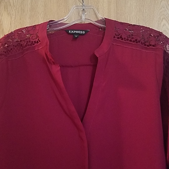Express Top - Picture 2 of 4